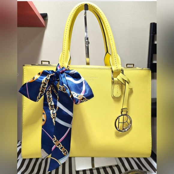 🔥NEW HENRI BENDEL WEST 57th TURNLOCK SATCHEL HANDBAG - Picture 4 of 15